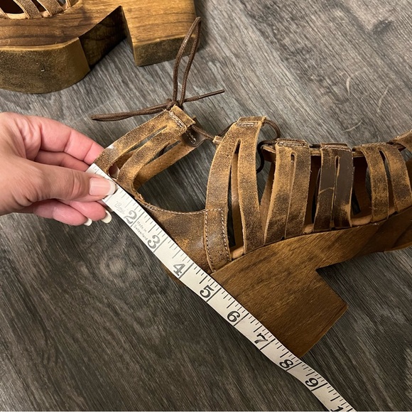 FreeBird by Steven Ibiza lace up wooden platform sandals sz 7US - Picture 11 of 15